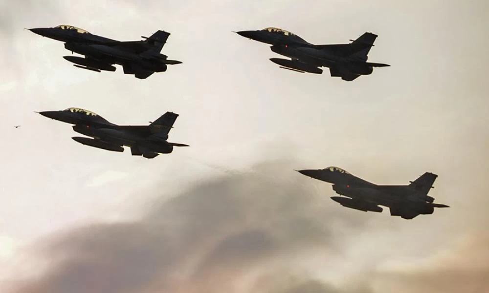 Υπέρπτηση τουρκικών F-16 στις Οινούσσες